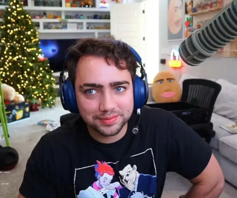 Mizkif Height – How Tall Is Mizkif? (Latest Updates 2025) Mizkif Height – How Tall Is Mizkif? (Latest Updates 2025)