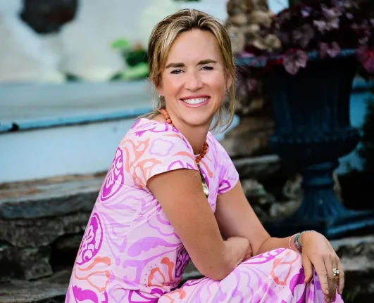 Ruth Mckeaney Age, Height, Weight, Net Worth, Career, And More