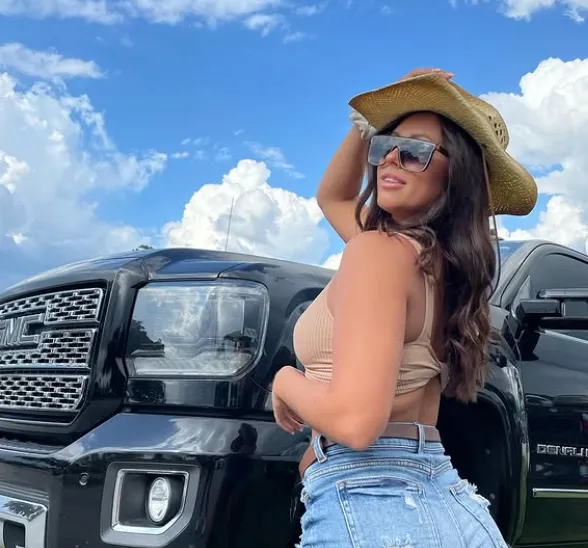 Whitney Wren Age, Height, Weight, Net Worth, Career, And More