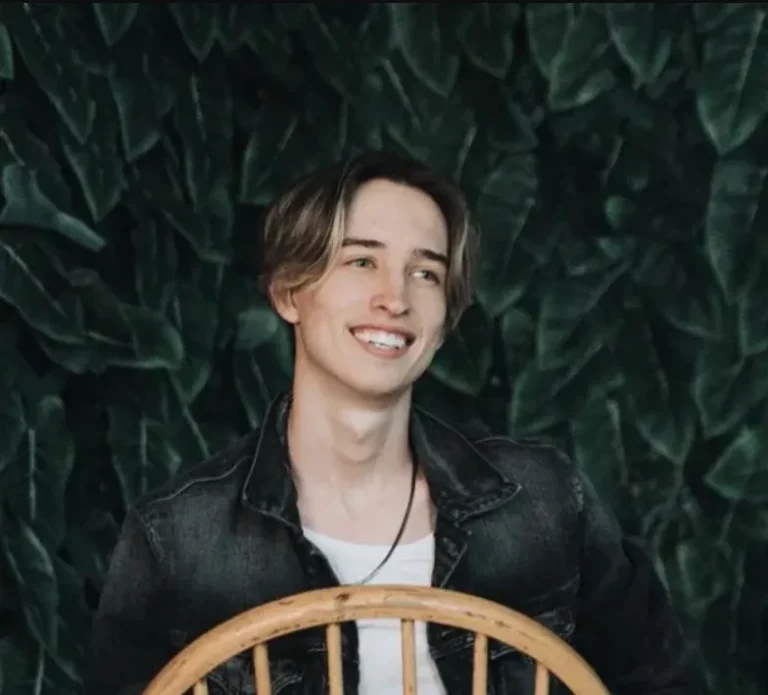 Maverick Baker Age, Height, Weight, Net Worth, Career, And Full Bio