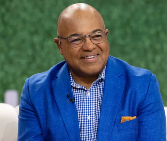 Mike Tirico Height And Weight, Age, Net Worth, Career, And More